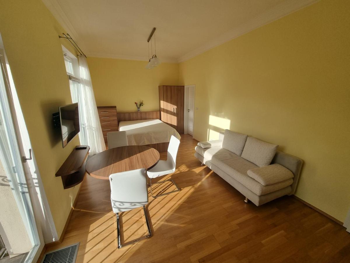 Apartman Orsten Marianske Lazne Exterior photo